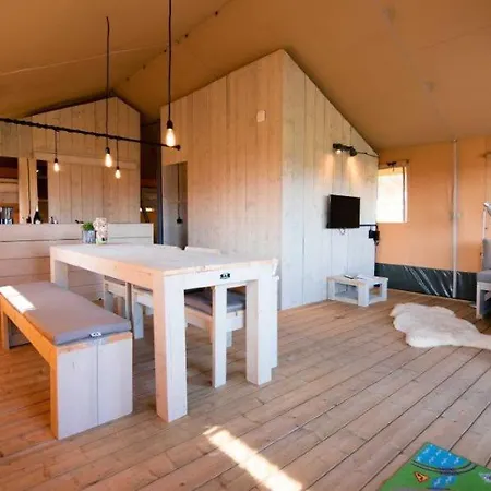 Luxe tent Glamping De Bosweide
