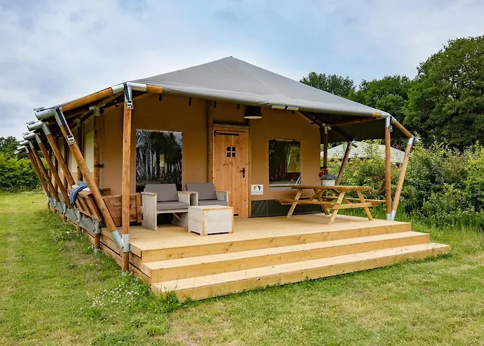 Glamping De Bosweide Lüks kamp alanı *