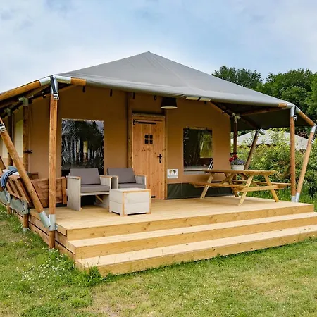 Glamping De Bosweide Роскошный шатер *